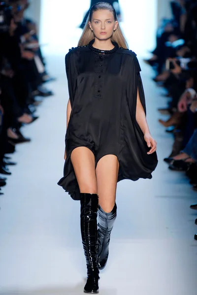 Look 2